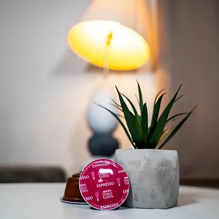 T2 Centre A 2 Min Gare St-roch Avec Climatisation Apartman *